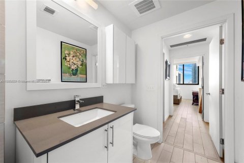 Copropriété à louer à Miami, Floride: 2 chambres, 101.91 m2 № 1931735 - photo 15