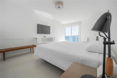 Copropriété à vendre à Miami Beach, Floride: 2 chambres, 130.06 m2 № 2154941 - photo 12