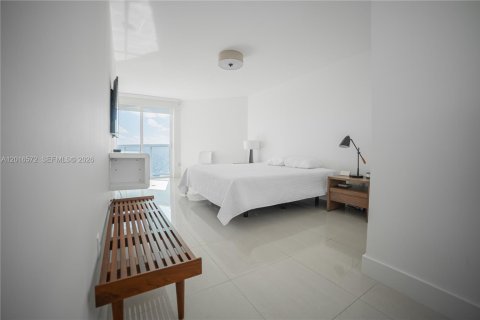 Copropriété à vendre à Miami Beach, Floride: 2 chambres, 130.06 m2 № 2154941 - photo 14
