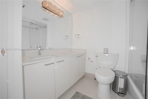 Copropriété à vendre à Miami Beach, Floride: 2 chambres, 130.06 m2 № 2154941 - photo 23