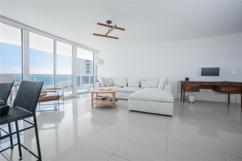 Copropriété à vendre à Miami Beach, Floride: 2 chambres, 130.06 m2 № 2154941 - photo 7