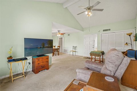 Condo in Tampa, Florida, 2 bedrooms № 2113878 - photo 6