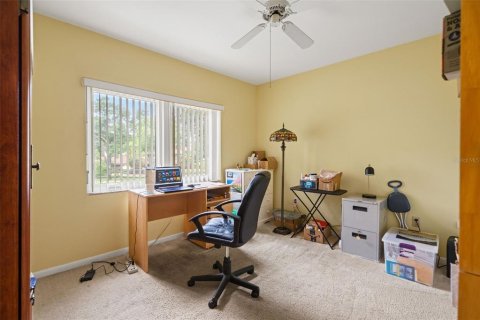 Condo in Tampa, Florida, 2 bedrooms № 2113878 - photo 10