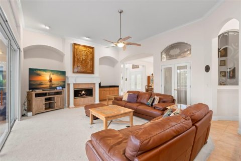 Casa en venta en Saint Petersburg, Florida, 6 dormitorios, 416.95 m2 № 1835802 - foto 19