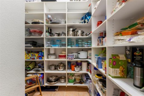 Casa en venta en Saint Petersburg, Florida, 6 dormitorios, 416.95 m2 № 1835802 - foto 27