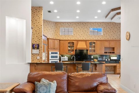Casa en venta en Saint Petersburg, Florida, 6 dormitorios, 416.95 m2 № 1835802 - foto 20