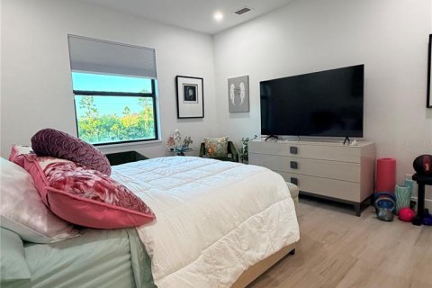 Villa ou maison à vendre à Cape Coral, Floride: 3 chambres, 162.02 m2 № 2422831 - photo 15