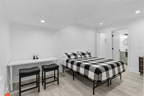 Casa en alquiler en Orlando, Florida, 1 dormitorio, 32.52 m2 № 1220408 - foto 9