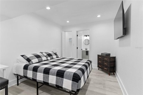 Casa en alquiler en Orlando, Florida, 1 dormitorio, 32.52 m2 № 1220408 - foto 10