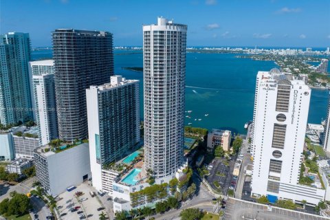 Copropriété à vendre à Miami, Floride: 47.19 m2 № 1955266 - photo 2