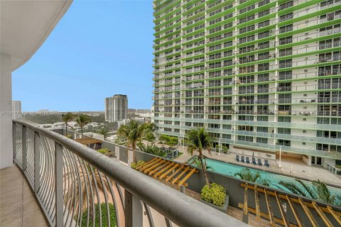 Copropriété à vendre à Miami, Floride: 47.19 m2 № 1955266 - photo 15