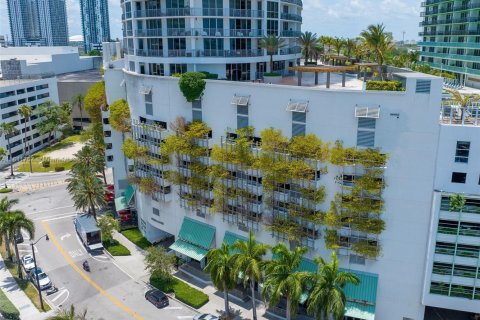 Copropriété à vendre à Miami, Floride: 47.19 m2 № 1955266 - photo 4