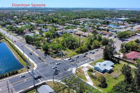Land in Sarasota, Florida № 1613459 - photo 1