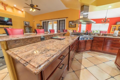 Casa en venta en Okeechobee, Florida, 3 dormitorios, 332.4 m2 № 2248509 - foto 15