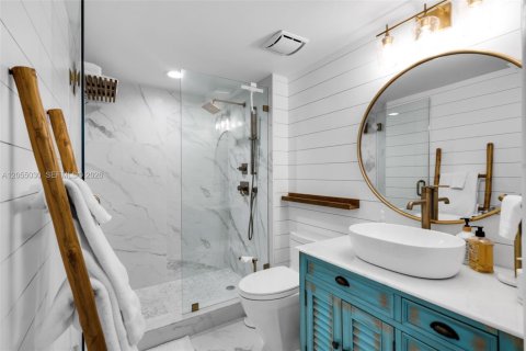 Condo in Miami, Florida, 1 bedroom  № 2264903 - photo 13
