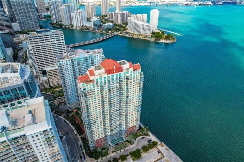 Condo in Miami, Florida, 1 bedroom  № 2264903 - photo 21