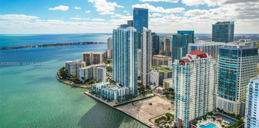 Condo in Miami, Florida, 1 bedroom  № 2264903