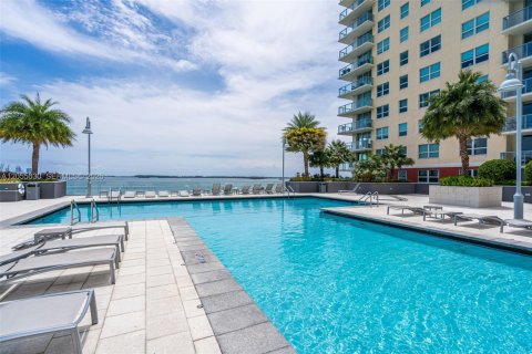 Condo in Miami, Florida, 1 bedroom  № 2264903 - photo 27