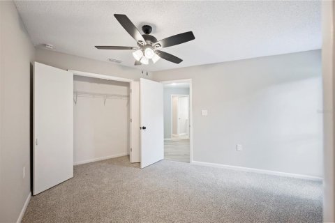 Casa en venta en Frostproof, Florida, 5 dormitorios, 217.95 m2 № 1919191 - foto 23