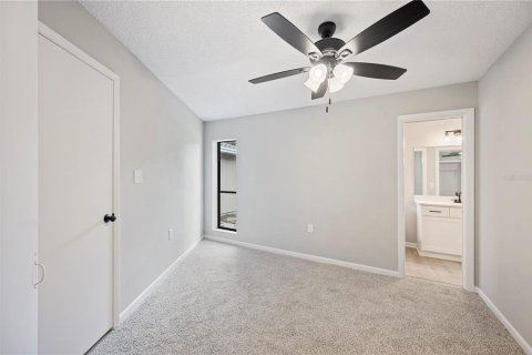 Casa en venta en Frostproof, Florida, 5 dormitorios, 217.95 m2 № 1919191 - foto 24