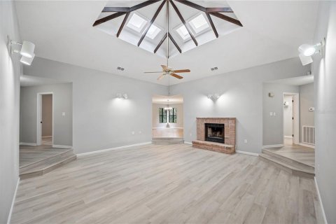 Casa en venta en Frostproof, Florida, 5 dormitorios, 217.95 m2 № 1919191 - foto 6