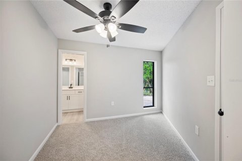 Casa en venta en Frostproof, Florida, 5 dormitorios, 217.95 m2 № 1919191 - foto 21