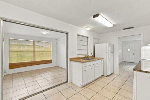 Casa en venta en Clearwater, Florida, 2 dormitorios, 89.19 m2 № 2419978 - foto 14