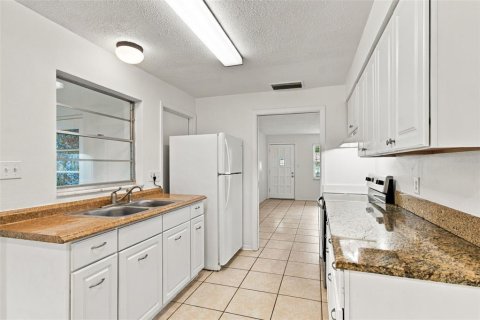 Casa en venta en Clearwater, Florida, 2 dormitorios, 89.19 m2 № 2419978 - foto 12