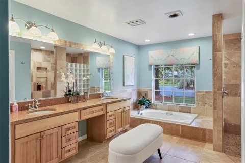Villa ou maison à vendre à Sarasota, Floride: 4 chambres, 345.6 m2 № 1795808 - photo 24
