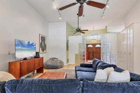 Villa ou maison à vendre à Sarasota, Floride: 4 chambres, 345.6 m2 № 1795808 - photo 20