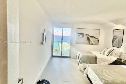 Condo in Sunny Isles Beach, Florida, 2 bedrooms  № 1892785 - photo 14