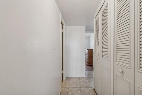 Condominio en venta en Saint Petersburg, Florida, 2 dormitorios, 96.15 m2 № 2102832 - foto 24