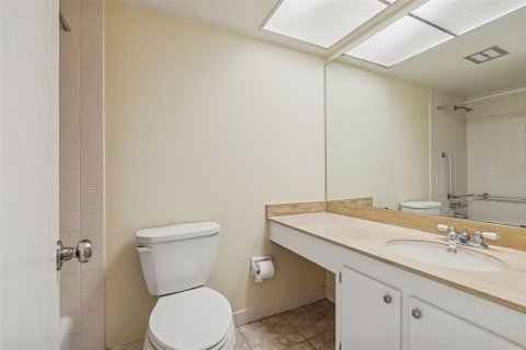 Condominio en venta en Saint Petersburg, Florida, 2 dormitorios, 96.15 m2 № 2102832 - foto 21
