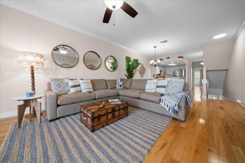Townhouse in Oldsmar, Florida 3 bedrooms, 170.38 sq.m. № 2226010 - photo 17
