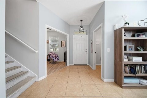Townhouse in Saint Cloud, Florida 3 bedrooms, 170.94 sq.m. № 2419859 - photo 5