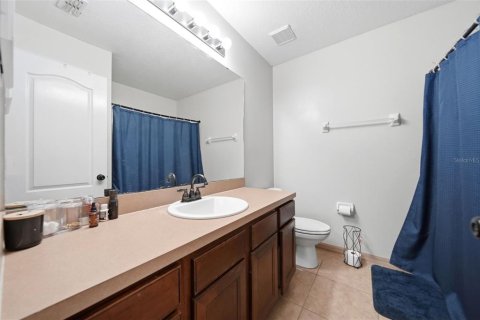 Townhouse in Saint Cloud, Florida 3 bedrooms, 170.94 sq.m. № 2419859 - photo 26