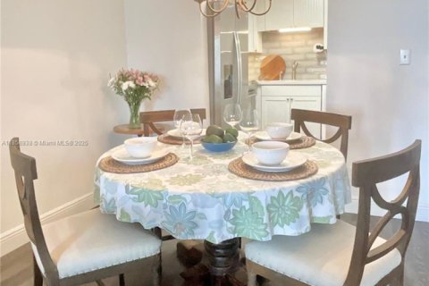 Condo in Boca Raton, Florida, 1 bedroom  № 1886526 - photo 4