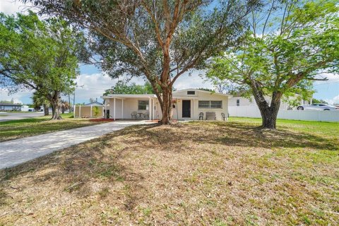 Casa en venta en Apollo Beach, Florida, 3 dormitorios, 115.11 m2 № 2211643 - foto 2