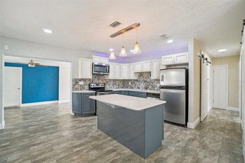 Casa en venta en Apollo Beach, Florida, 3 dormitorios, 115.11 m2 № 2211643 - foto 11