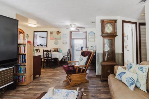 Casa en venta en Saint Petersburg, Florida, 2 dormitorios, 98.1 m2 № 1819347 - foto 13