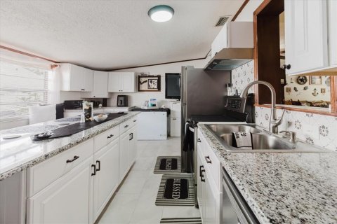 Casa en venta en Saint Petersburg, Florida, 2 dormitorios, 98.1 m2 № 1819347 - foto 29