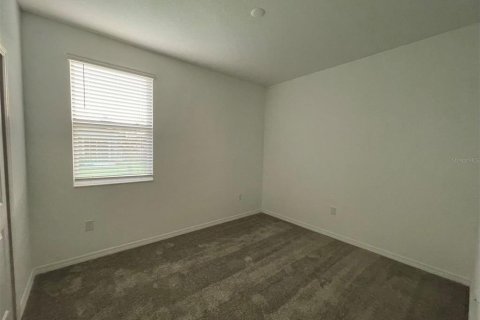 Casa en alquiler en Kissimmee, Florida, 4 dormitorios, 196.49 m2 № 1828097 - foto 28