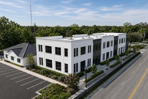 Immobilier commercial à Winter Garden, Floride 456.06 m2 № 2111822