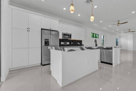Casa en venta en Westlake, Florida, 3 dormitorios, 172.33 m2 № 2179531 - foto 10