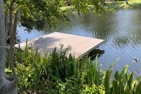 Villa ou maison à louer à North Miami, Floride: 3 chambres, 152.73 m2 № 1966196 - photo 10