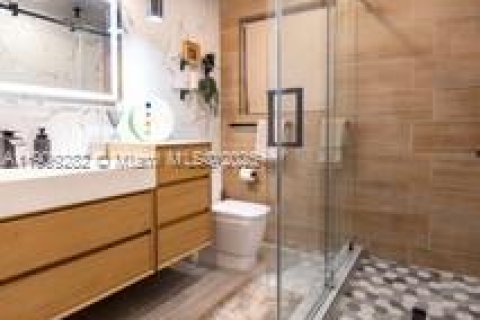 Снять в аренду виллу или дом в Норт-Майами, Флорида 3 спальни, 152.73м2, № 1966196 - фото 11