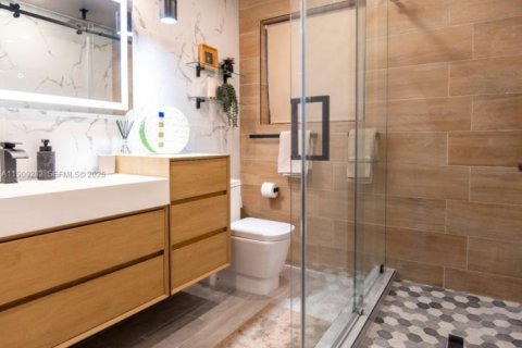 Villa ou maison à louer à North Miami, Floride: 3 chambres, 152.73 m2 № 1966196 - photo 24