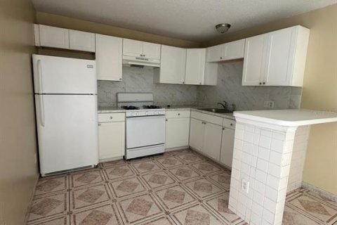 Casa en alquiler en Davenport, Florida, 3 dormitorios, 129.69 m2 № 1798600 - foto 17