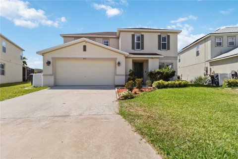 Casa en alquiler en Davenport, Florida, 4 dormitorios, 242.47 m2 № 1900107 - foto 1