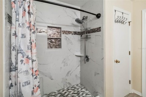 Casa en alquiler en Davenport, Florida, 4 dormitorios, 242.47 m2 № 1900107 - foto 19